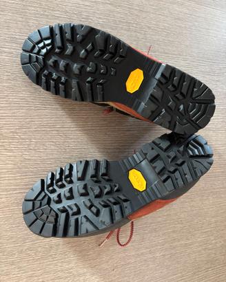 SCARPA ASOLO - TREKKING APPROACH AVVICINAMENTO