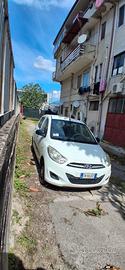 HYUNDAI i10 1ª serie - 2012