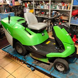 trattorino tagliaerba 