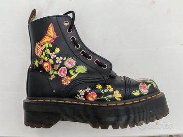 Anfibi Dr. Martens Sinclair Platform 39