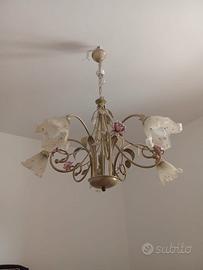 Lampadario con roselline