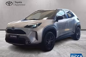 TOYOTA Yaris Cross 2021 - Yaris Cross 1.5h Adventu