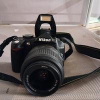 Nikon D3000 