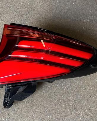Fanale posteriore DX Toyota C-HR Hybrid del 2021