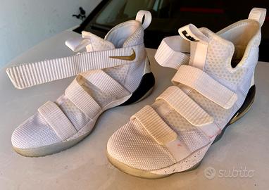 Nike LeBron Soldier 11