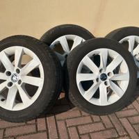 4 cerchioni in lega + pneumatico Pirelli