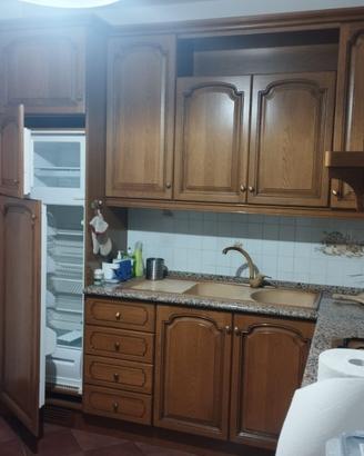 CUCINA GRATIS, smontare e ritirare ENTRO IL 30/03