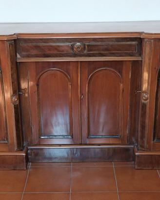 Credenza stile vittoriano