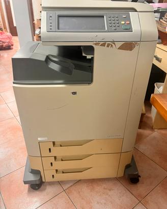 Stampante HP color Laserjet Cmp 4730 mfp