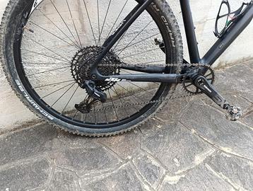 BICICLETTA MTB