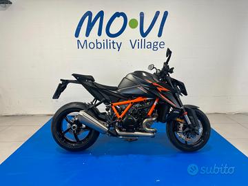 KTM 1390 SUPER DUKE R