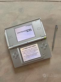 Nintendo DS lite console