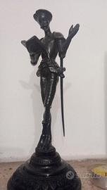 Scultura don chishotte ghisa kasili