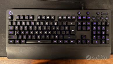 Logitech g213