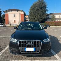 Audi Q3 motore rotto