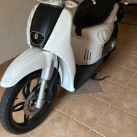 Scarabeo 50