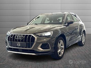 AUDI Q3 II 2018 - Q3 40 2.0 tfsi Business quattro
