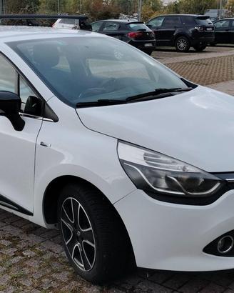 Renault Clio 1.5 dCi 90 CV Duel E6 - neopatentati