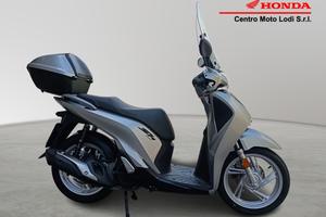 HONDA MOTO SH - SH 150 Abs my17