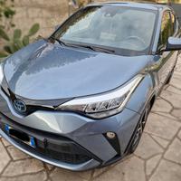 Toyota C-HR 1.8 Hybrid E-CVT 2022