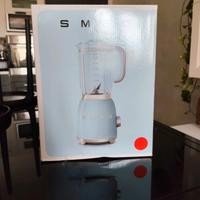 Frullatore Smeg rosso