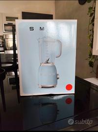 Frullatore Smeg rosso
