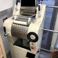 Pressa semi- automatica c240