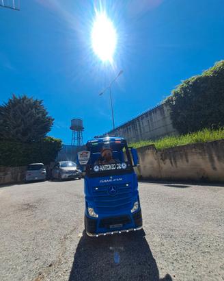 Camion bambini meredes