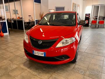 Lancia Ypsilon 1.0 FireFly 5 porte S&S Hybrid Ecoc