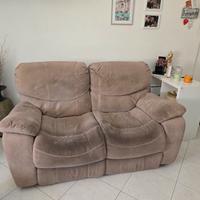 divano 2 posti reclinabile