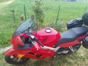 honda vfr 800 anno 2000