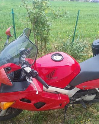 honda vfr 800 anno 2000