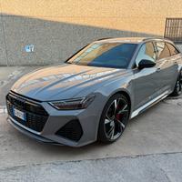 Audi A6 RS 6 Avant 4.0 TFSI V8 quattro tiptronic