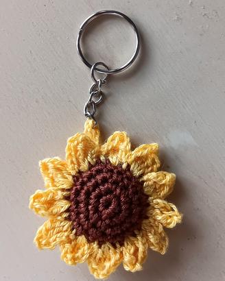 Bomboniera Girasole portachiavi all'uncinetto 