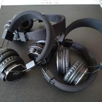 100 cuffie-radioFM NIA + 10 cuffie Marshall