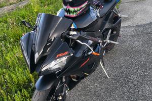 Yamaha r6 
