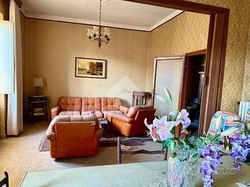 CASA INDIPENDENTE A MONTEFIASCONE