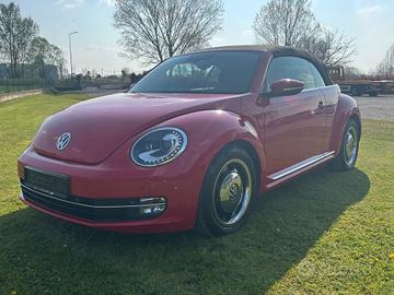 Volkswagen Maggiolino Cabriolet 1.6 TDI 105cv Vint