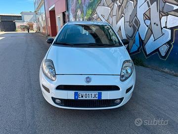 Fiat Punto 1.3 MJT II 75 CV 5 porte Street