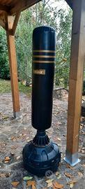 Sacco da boxe per l'allestimento