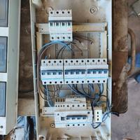 Centralino Quadro Elettrico completo con sportelli