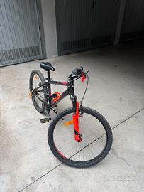 B'Twin Rockrider 500