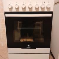 Cucina gas con forno elettrico Electrolux