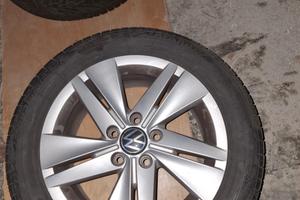 cerchi in lega golf 8  completi di gomme