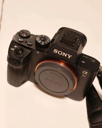 Sony A7S II+Obbiettivo Zeiss 24-70mm f/4+ batterie