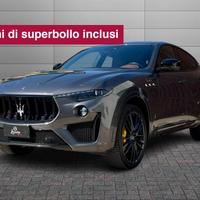 MASERATI Levante 3.8 V8 Trofeo 580cv auto