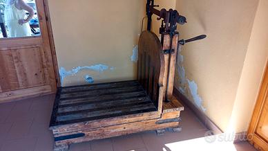 Bascola in legno antica 