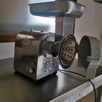 Tritamozzarella 220 v
