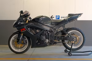 Suzuki gsxr 600 k7