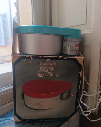 Gelatiera elettrica Siltal vintage anni 60/70.
